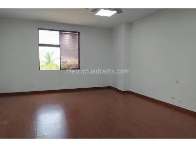 Oficina en Arriendo, Avenida Bolivar, Armenia