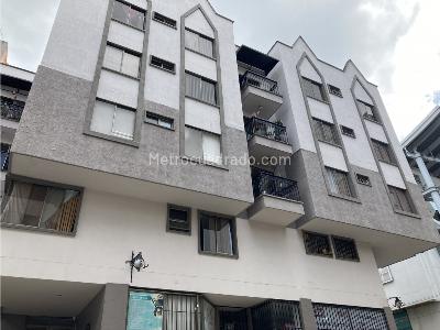 Apartamento en venta en Centro Cra 13, Armenia · foto 2 de 14