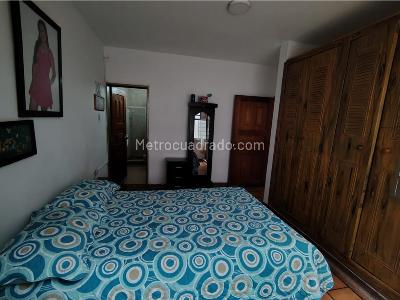 Casa de 5 alcobas en venta en Barrio La Cabaña, Armenia, 256 m² · foto 14 de 20