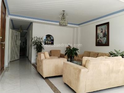 Casa de 5 alcobas en venta en Fundadores, Armenia, 280 m² · foto 2 de 19