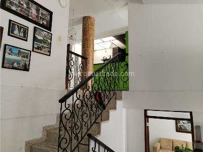 Casa de 5 alcobas en venta en Fundadores, Armenia, 280 m² · foto 8 de 19