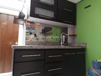 Casa de 5 alcobas en venta en Fundadores, Armenia, 280 m² · foto 10 de 19