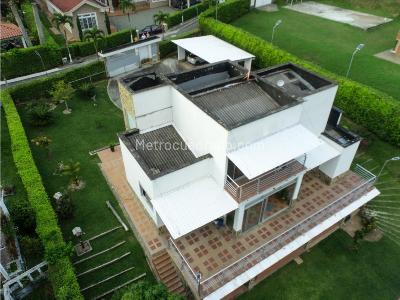 Casa de 4 alcobas en venta en Barcelona, Armenia, 1745 m² · foto 11 de 16