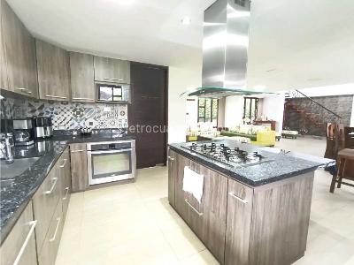 Casa de 5 alcobas en venta en Puerto Espejo, Armenia, 340 m² · foto 11 de 20