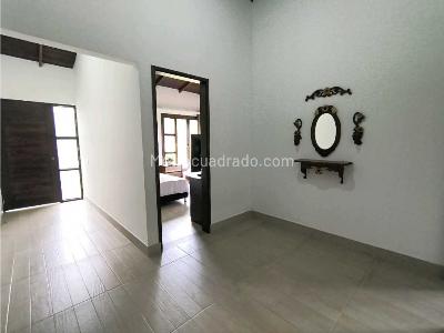 Casa de 5 alcobas en venta en Puerto Espejo, Armenia, 340 m² · foto 17 de 20