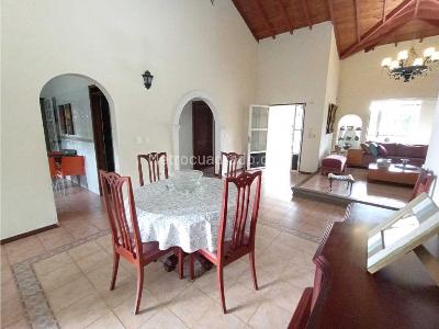 Casa de 4 alcobas en venta en Via Aeropuerto El Eden, Armenia, 350 m² · foto 9 de 20