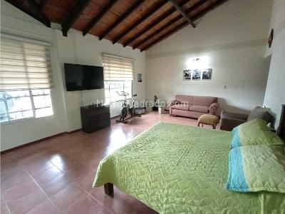 Casa de 4 alcobas en venta en Via Aeropuerto El Eden, Armenia, 350 m² · foto 11 de 20