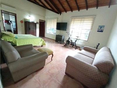 Casa de 4 alcobas en venta en Via Aeropuerto El Eden, Armenia, 350 m² · foto 13 de 20