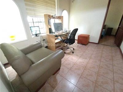 Casa de 4 alcobas en venta en Via Aeropuerto El Eden, Armenia, 350 m² · foto 18 de 20
