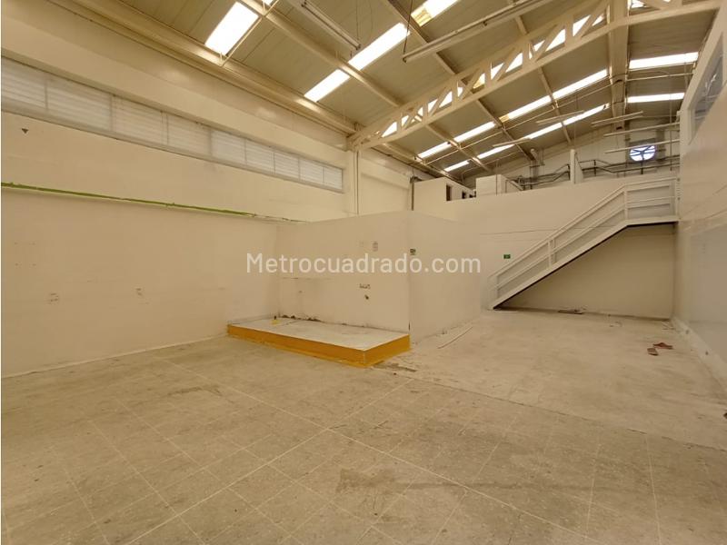 Local Comercial en Arriendo, Km 5 Via Montenegro, Armenia - Vista 3