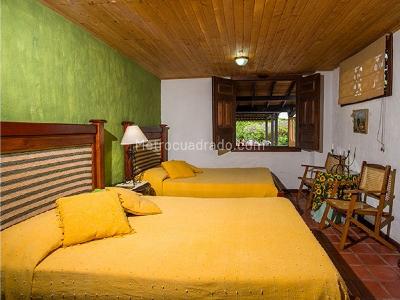 Casa de 5 alcobas en venta en Km 1 Via Armenia Montenegro, Armenia · foto 9 de 20