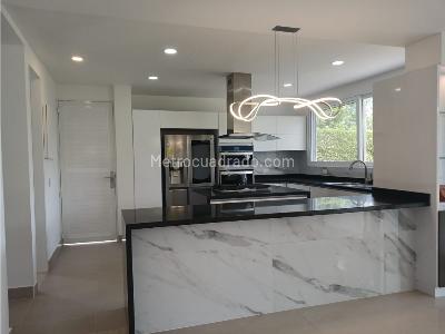 Casa de 5 alcobas en venta en Pueblo Tapao, Armenia, 920 m² · foto 4 de 20