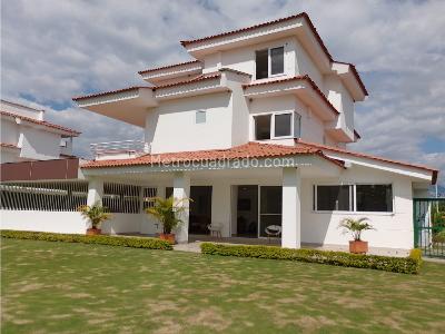 Casa de 5 alcobas en venta en Pueblo Tapao, Armenia, 920 m² · foto 11 de 20