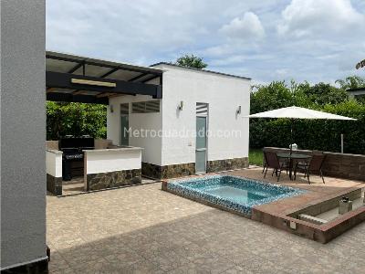 Casa de 5 alcobas en venta en Via Al Caimo, Armenia, 1761 m² · foto 3 de 20