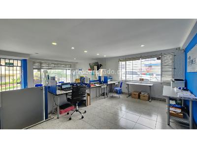 Casa de 3 alcobas en venta en Nueva Cecilia, Armenia, 220 m² · foto 4 de 13