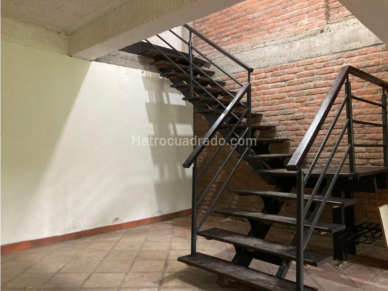 Local Comercial en Arriendo, Kilometro 1 Via Armenia Circasia, Armenia - Más