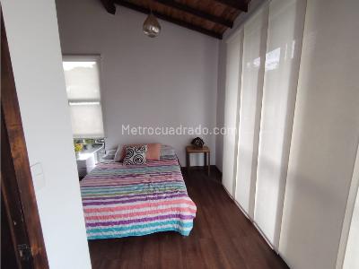 Casa de 4 alcobas en venta en Kilometro 1 Via Armenia, Armenia, 1810 m² · foto 17 de 20