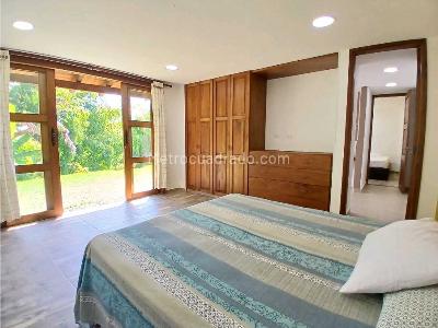Casa de 5 alcobas en venta en Km 1 Via Armenia Montenegro, Armenia, 440 m² · foto 10 de 20