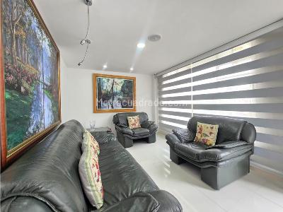 Casa de 5 alcobas en venta en La Castellana, Armenia, 190 m² · foto 8 de 20