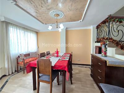 Casa de 4 alcobas en venta en Av Centenario, Armenia, 200 m² · foto 4 de 20