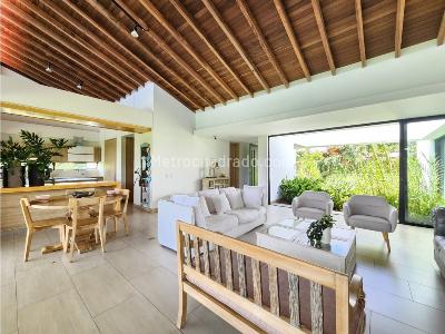 Casa de 4 alcobas en venta en Club Campestre, Armenia, 375 m² · foto 5 de 20