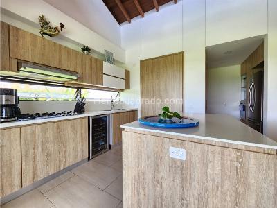 Casa de 4 alcobas en venta en Club Campestre, Armenia, 375 m² · foto 16 de 20
