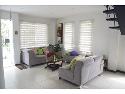 Casa de 5 alcobas en venta en Altamira, Palmira, 407 m² · foto 3 de 20