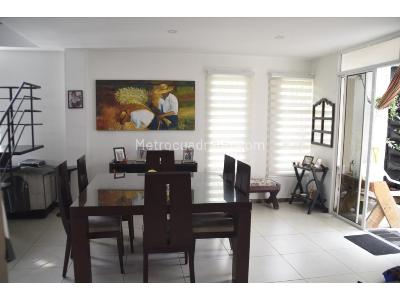 Casa de 5 alcobas en venta en Altamira, Palmira, 407 m² · foto 4 de 20