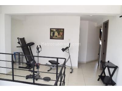 Casa de 5 alcobas en venta en Altamira, Palmira, 407 m² · foto 17 de 20