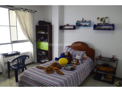 Casa de 5 alcobas en venta en Altamira, Palmira, 407 m² · foto 19 de 20