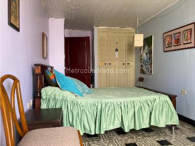 Casa de 5 alcobas en venta en Calle 13 Centro, Armenia, 176 m² · foto 13 de 20
