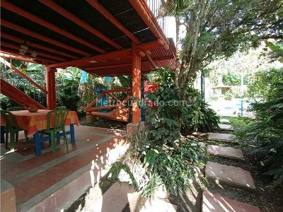 Casa de 5 alcobas en venta en Via Aeropuerto El Eden, Armenia, 300 m² · foto 5 de 17