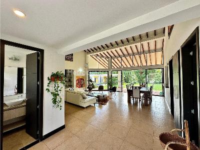 Casa de 5 alcobas en venta en Km 1 5 Via Club Campestre, Armenia, 500 m² · foto 5 de 20