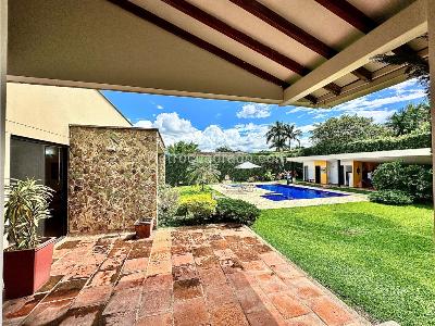 Casa de 5 alcobas en venta en Km 1 5 Via Club Campestre, Armenia, 500 m² · foto 11 de 20