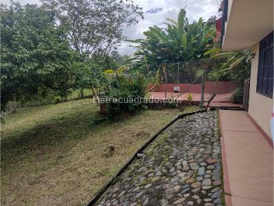 Casa de 4 alcobas en venta en Pueblo Tapao, Armenia, 310 m² · foto 15 de 20