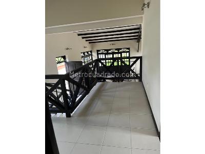 Casa de 4 alcobas en venta en Pueblo Tapao, Armenia, 310 m² · foto 17 de 20