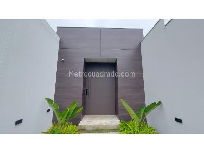 Casa de 4 alcobas en venta en Km7 Via Armenia Pereira, Armenia, 250 m² · foto 3 de 20