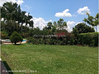 Casa de 5 alcobas en venta en Km 1 5 Via Al Aeropuerto, Armenia, 318 m² · foto 4 de 19