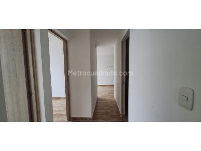 Apartamento en venta en Avenida 19 Norte, Armenia · foto 8 de 19