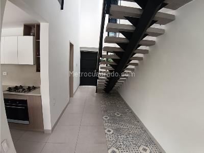 Casa de 3 alcobas en venta en Caimo, Armenia, 250 m² · foto 18 de 20