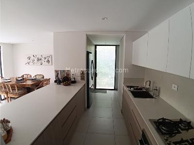 Casa de 3 alcobas en venta en Caimo, Armenia, 250 m² · foto 19 de 20