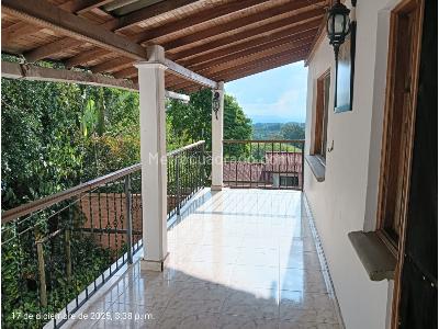 Casa de 5 alcobas en venta en Kilometro 1 Via Armenia, Armenia, 468 m² · foto 20 de 20