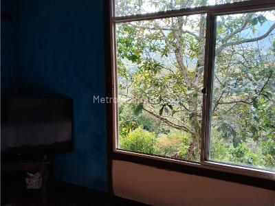 Casa de 3 alcobas en venta en Avenida Centenario, Armenia, 1146 m² · foto 9 de 20