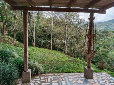 Casa de 3 alcobas en venta en Avenida Centenario, Armenia, 1146 m² · foto 15 de 20