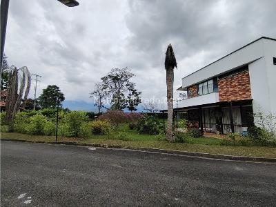 Casa de 3 alcobas en venta en Corregimiento El Caimo, Armenia, 200 m² · foto 3 de 20