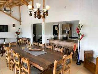 Casa de 5 alcobas en venta en Quimbaya, Armenia, 231 m² · foto 5 de 20