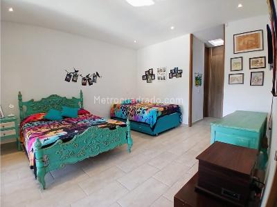 Casa de 4 alcobas en venta en Caimo, Armenia, 704 m² · foto 9 de 20