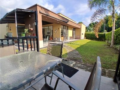 Casa de 4 alcobas en venta en Caimo, Armenia, 704 m² · foto 15 de 20