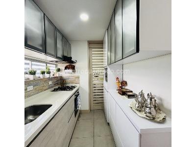 Apartamento en venta en Avenida 19 Norte, Armenia · foto 9 de 19
