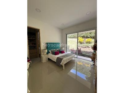 Casa de 4 alcobas en venta en Via El Eden, Armenia, 350 m² · foto 15 de 20